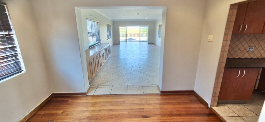 4 Bedroom Property for Sale in Cotswold Eastern Cape